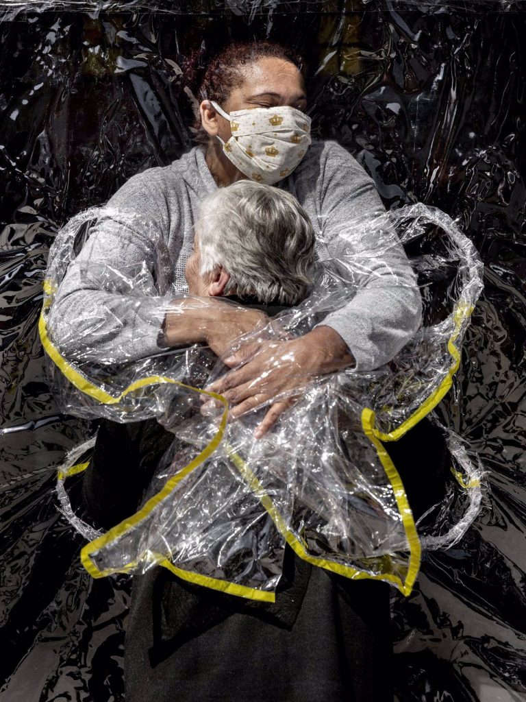 World Press Photo 2021 premia la imagen «esperanzadora» de la pandemia