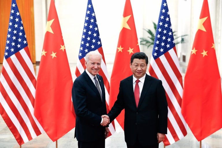 Xi Jinping advierte a Biden de que respaldar a Taiwán es «jugar con fuego»