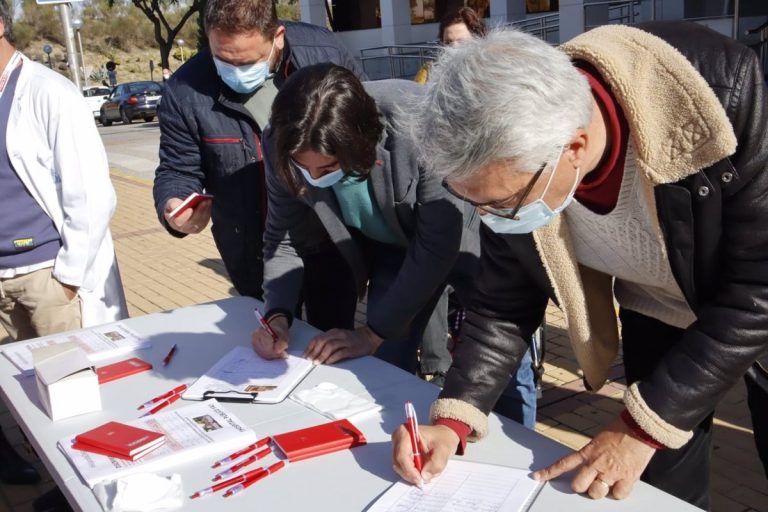 IU Sevilla apoya la recogida de firmas en demanda de una gestión plenamente pública del hospital del Aljarafe