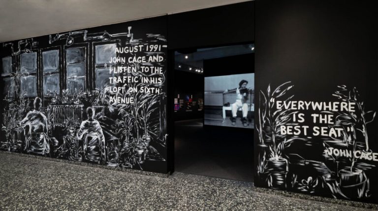 El Hirshhorn alberga la mayor muestra de Laurie Anderson en Estados Unidos