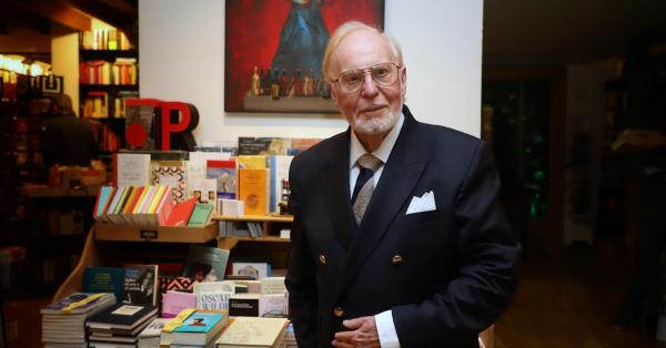 «Sólo los tontos, los irresponsables o los aprovechados están contentos con su época»