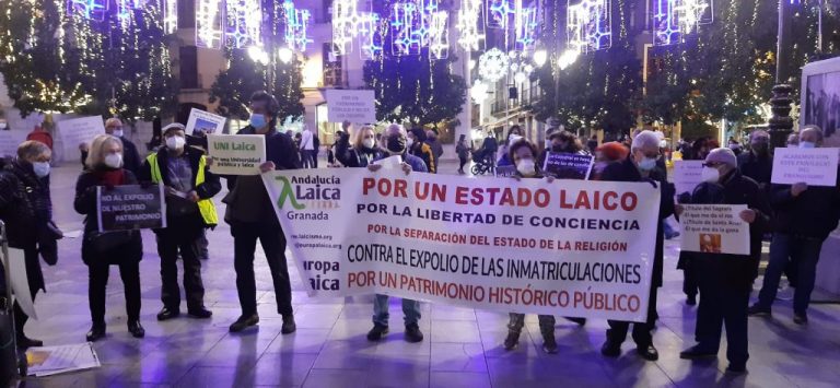 Granada celebró el Día Internacional del Laicismo 2021 en la Plaza del Ayuntamiento – El Observatorio del laicismo