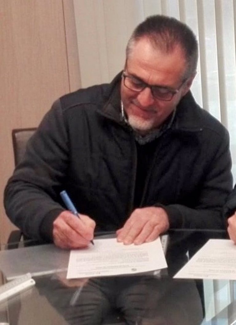 El alcalde de Nueva Carteya (Córdoba) estudia recurrir al Supremo la que para IU es una sentencia «injusta»