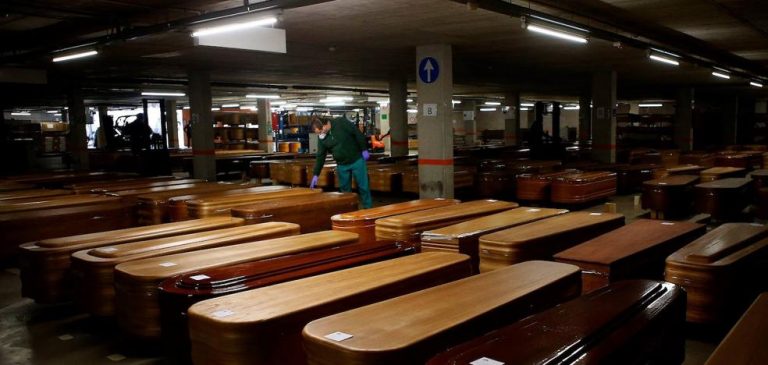 España llega a los 90.000 muertos por covid