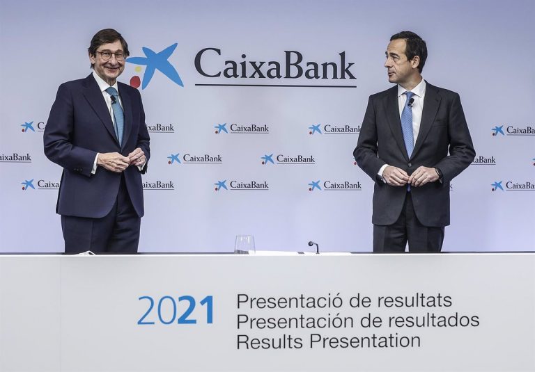 CaixaBank resuelve las 6.452 salidas voluntarias de empleados en siete meses