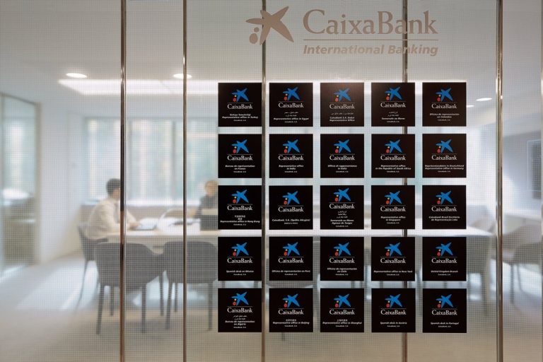 CaixaBank confía en el archivo de la investigación sobre la entidad y Fainé por el caso Villarejo