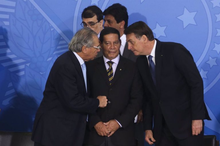 El vicepresidente de Brasil señala que EEUU «ejerce su poder de disuasión» para que Bolsonaro no visite Rusia