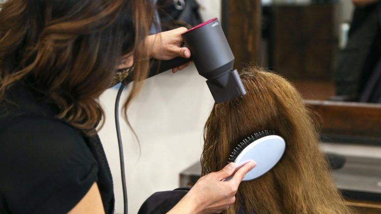Secador de pelo Dyson: 5 características que hacen que sea el modelo más buscado | Life