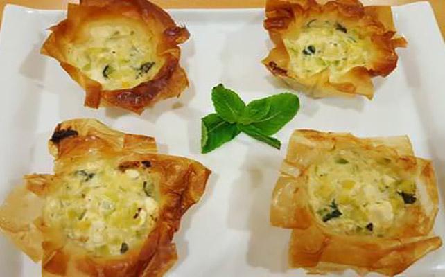 Receta calabacín y queso feta, en forma de tartaletas