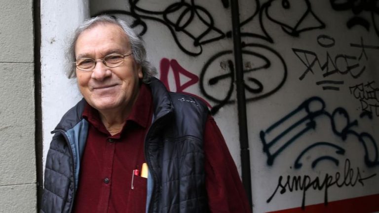 “No puedes hacer lo contrario de lo que cantas”