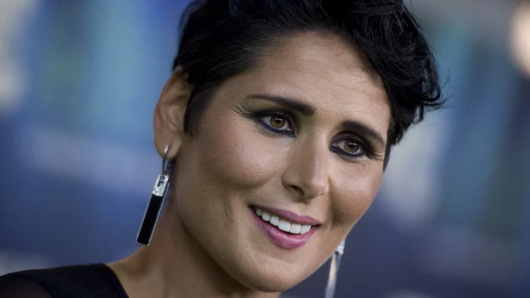 Rosa López: sus problemas en las cuerdas vocales, las parejas que ha tenido y su novio actual