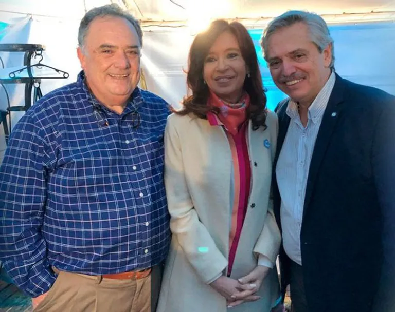 Tras el acuerdo con la oposición, Alberto Fernández compartió una sugestiva foto con Cristina Kirchner