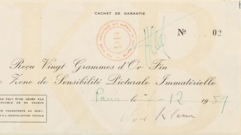 Subastarán recibo de pago de una obra «invisible» de Yves Klein