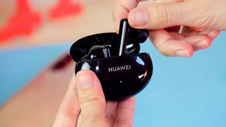 Un sonido excelente y cancelación de ruido por 55 euros: hemos probado estos auriculares de Huawei y son una auténtica ganga ahora que están en oferta | Tecnología
