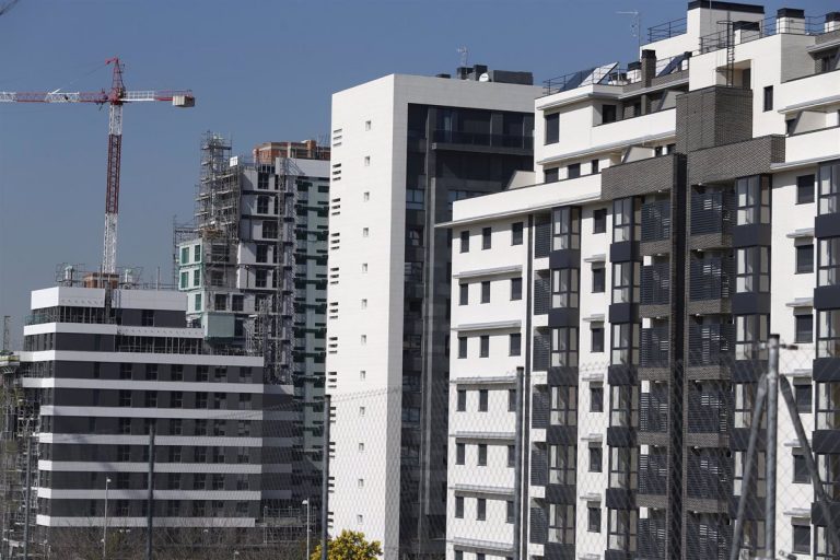 La compraventa de viviendas por parte de extranjeros no residentes creció un 51,17% en 2021