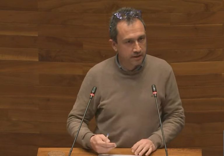 La Junta aprueba por unanimidad una moción IU para mejorar la calidad y reforzar la seguridad en las cercanías