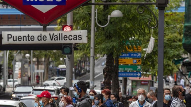 Madrid recorta el número de trenes suburbanos debido a la subida de la luz