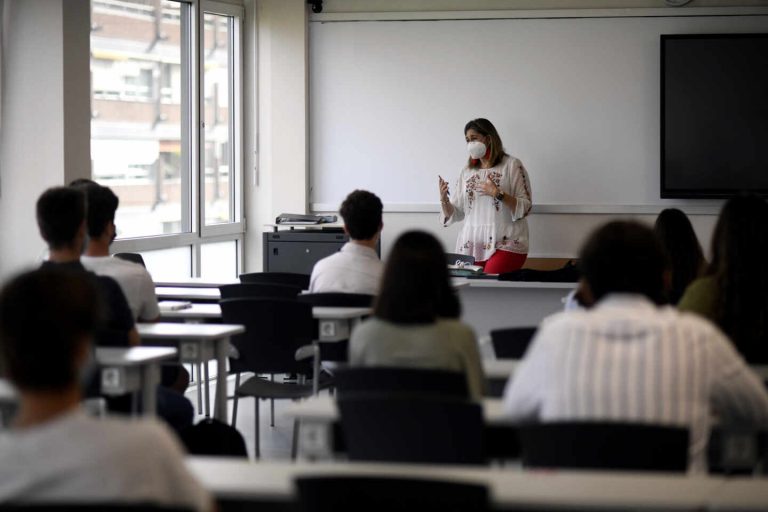 Las empresas decidirán sobre el uso de la mascarilla tras el fin de su obligatoriedad