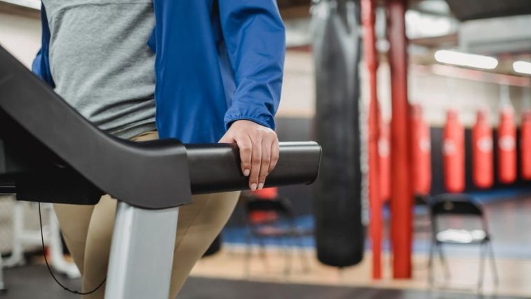 TRUCOS ADELGAZAR | Un experto en nutrición da la clave para perder barriga después de los 40 años y explica (al fin) lo que estás haciendo mal