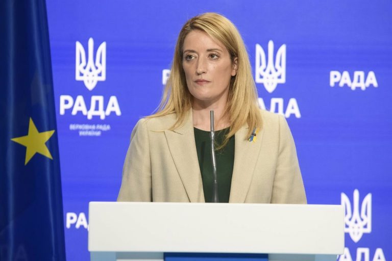 La presidenta del Parlamento Europeo se reúne con Zelenski y afirma que ayudará a Ucrania a ingresar en la UE