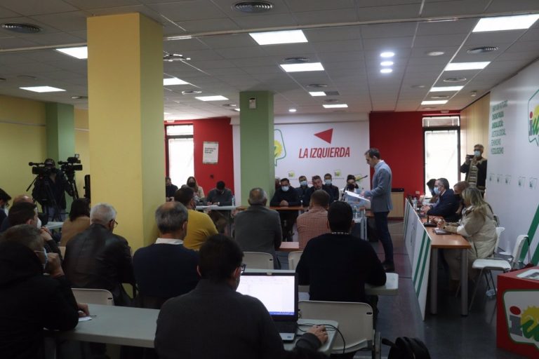 IU activa la elección de candidatos a las andaluzas en las ocho provincias «a disposición del frente amplio» que busca