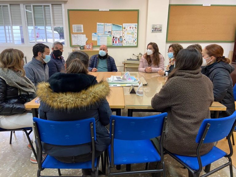 Adelante Sevilla exige al gobierno municipal una ampliación del número de plazas de interinos a estabilizar