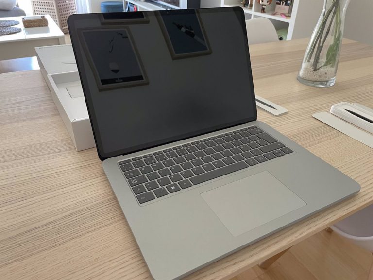 Así es Microsoft Surface Laptop Studio, un potente portátil convertible con alma de equipo ‘gaming’