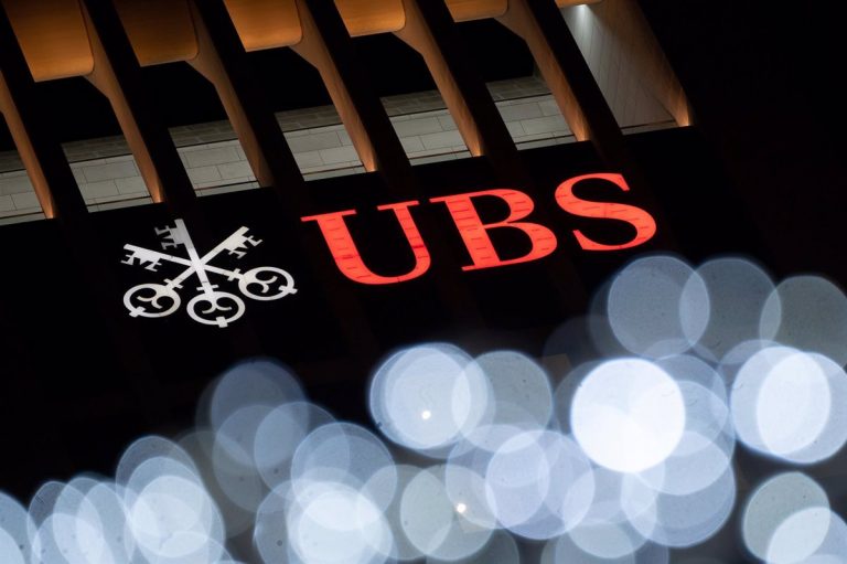 UBS eleva un 17% el beneficio hasta marzo, con 1.989 millones