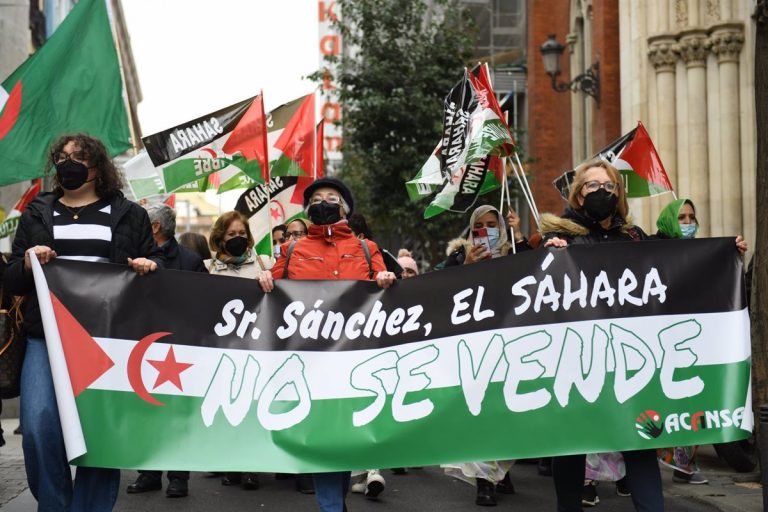 Sáhara- IU traslada al Polisario su defensa del referéndum de autodeterminación y su rechazo al giro del PSOE