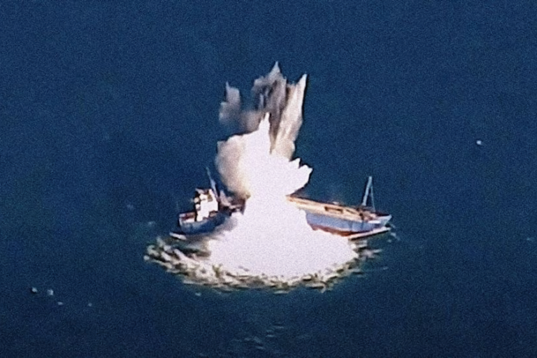 Quicksink GBU-31, la nueva y poderosísima bomba de Estados Unidos capaz de partir barcos en dos (literalmente)