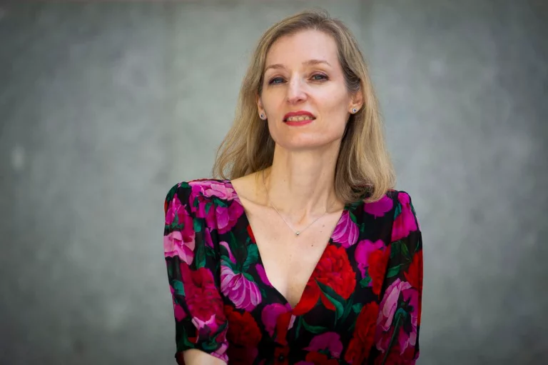 Corine Pelluchon: “No debemos dejarle la sed de sentido a la religión” | Ideas