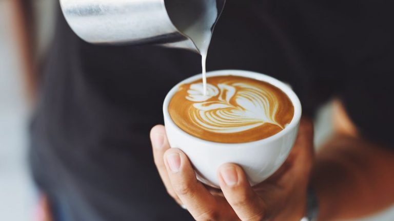 Cuántos vasos de café debo tomar al día
