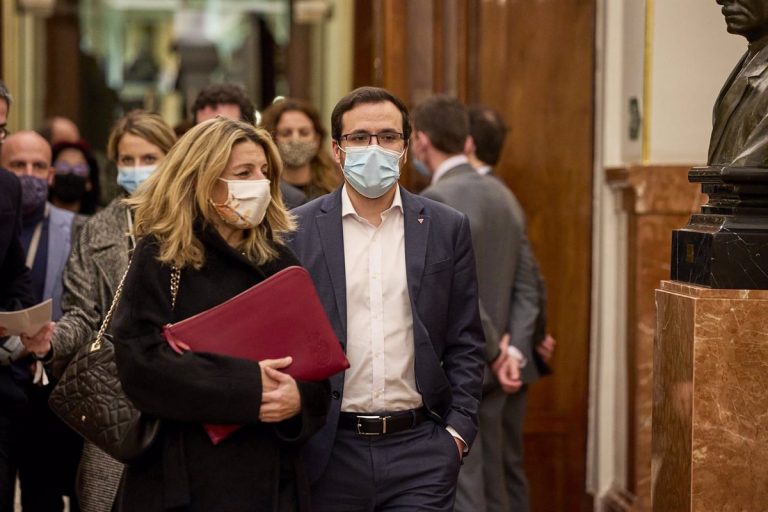 Díaz y Garzón visitarán la Feria de Sevilla en plena fase final sobre la posible coalición de izquierdas