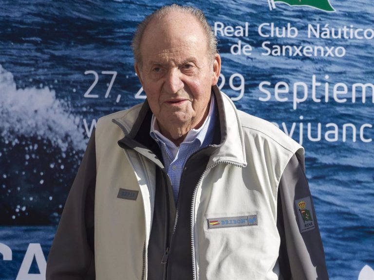 Republicanos madrileños muestran su rechazo al retorno de Juan Carlos I a España