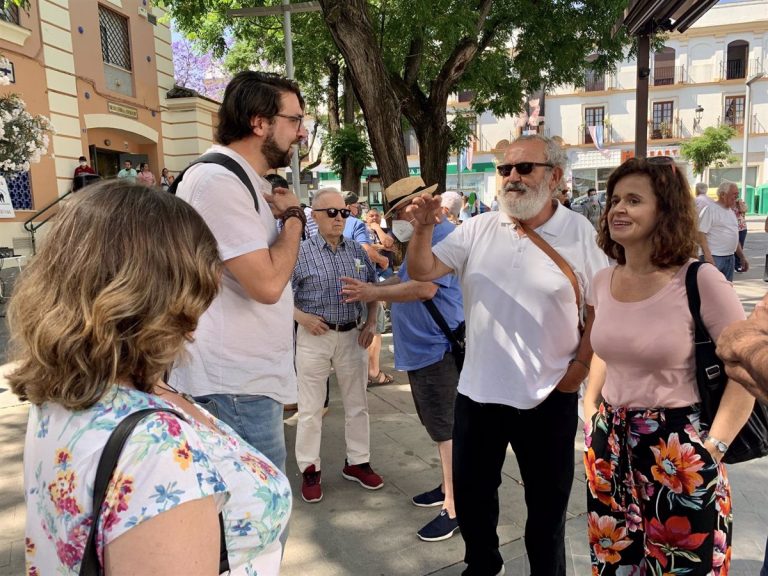 Por Andalucía apoya las movilizaciones de Marea Blanca en Utrera y promete la «reversión de las privatizaciones»