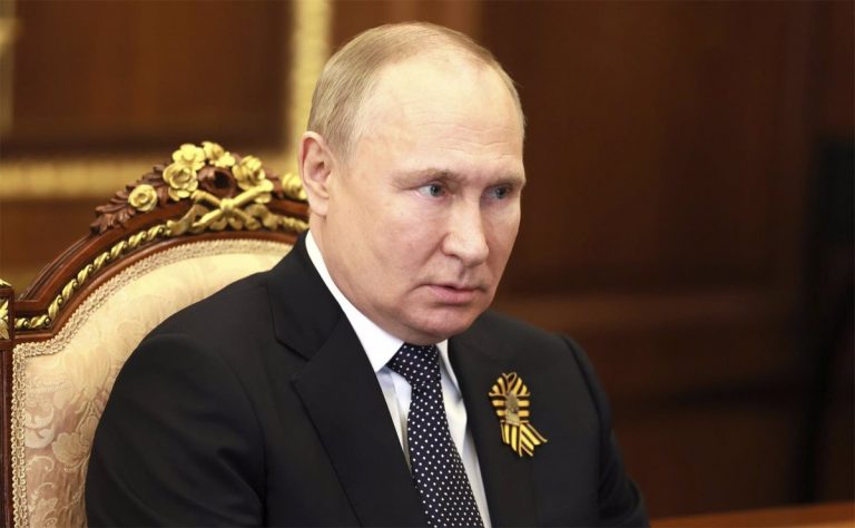 Putin denuncia ante Austria que Ucrania «saboteó» las negociaciones de paz