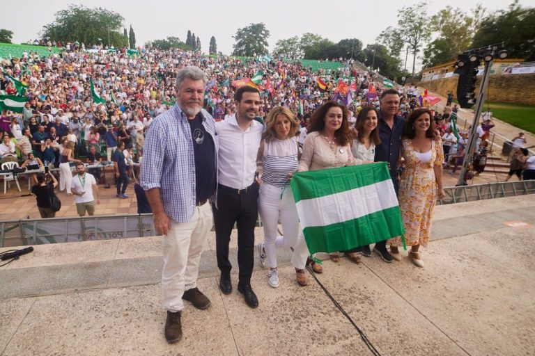Díaz, Garzón y Belarra apelan al voto útil de la izquierda en el mayor acto de Por Andalucía: «Queremos gobernar»