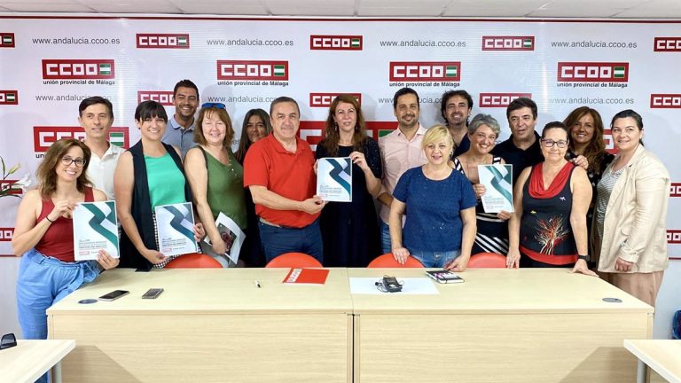 ‘Por Andalucía’ se compromete con CCOO a «blindar» servicios públicos y a poner en marcha planes de empleo «de calidad»