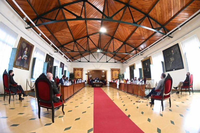 Convocado para este viernes el pleno de la moción de censura contra el alcalde de Linares (Jaén)