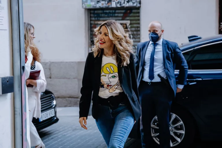 Yolanda Díaz se lanza a la búsqueda de la “mayoría social” | España