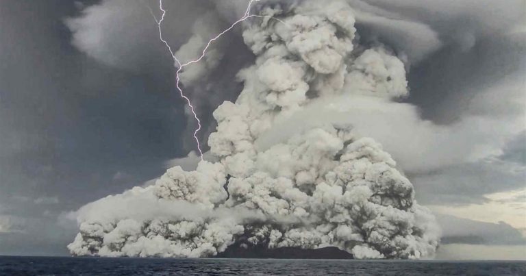 La mayor explosión en la Tierra de la Era Moderna ocurrió en enero de este año