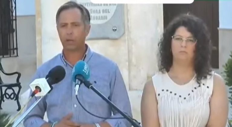 Los concejales del PP cesados en La Roda (Sevilla) afirman sentirse «utilizados y traicionados» por la alcaldesa