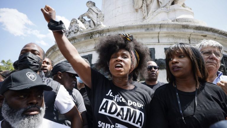 Francia | Más protestas contra la violencia policial y en homenaje a Nahel y Adama Traoré