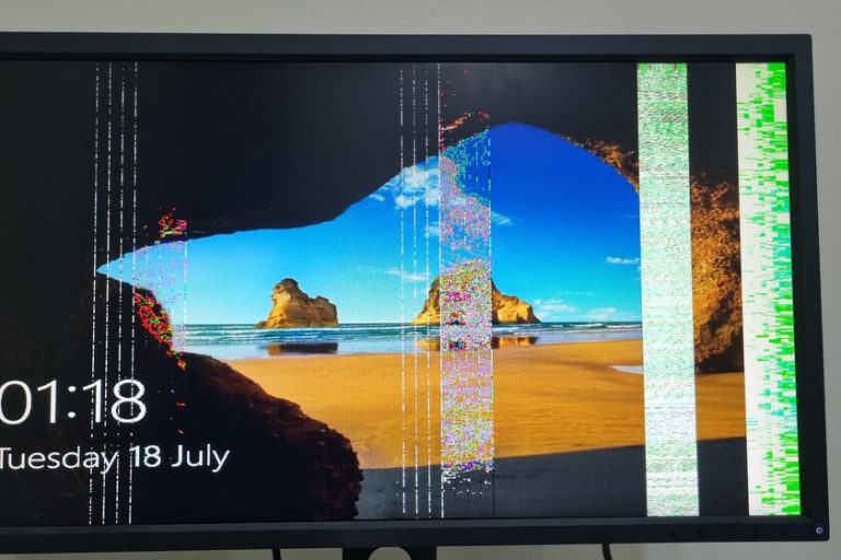Alguien ha llevado su tarjeta gráfica AMD Radeon al extremo con un benchmark: acabó destrozándola