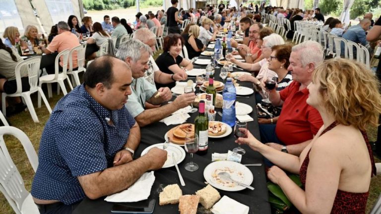 Una romería laica para celebrar ser vecino de Salcedo (Pontevedra) – El Observatorio del laicismo