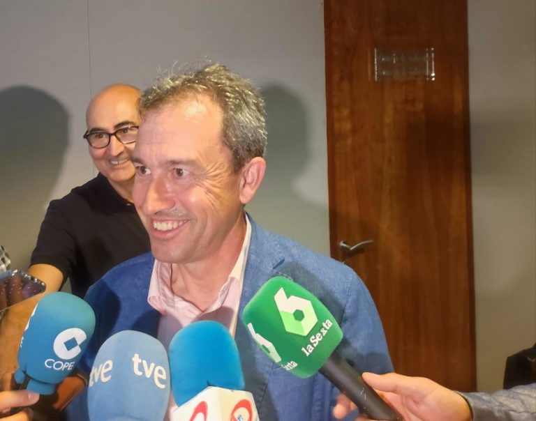 Zapico pide «unos días» para hacer una propuesta «equilibrada» en el seno de Convocatoria por Asturias