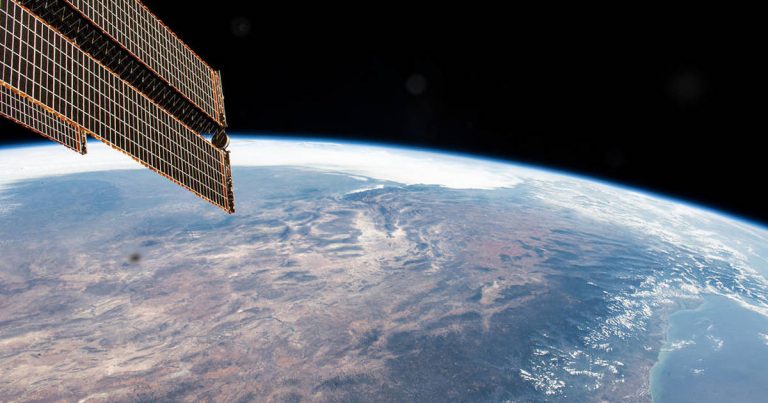¿Qué ocurriría si la Tierra dejase de rotar?